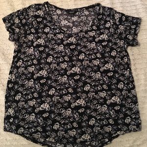 Simply Vera Floral Top 3 for $15